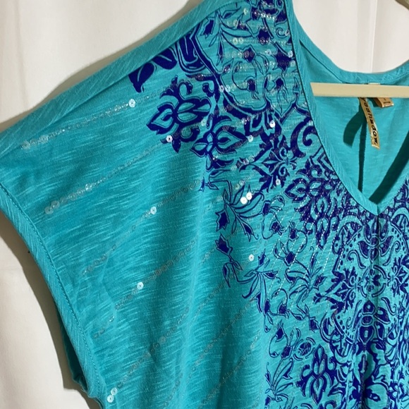 Eyeshadow Blouse - Picture 4 of 7